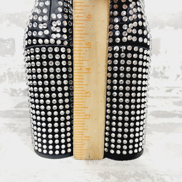 NEW Steve Madden Black Silver Cobra Rhinestones Ankle Platform Boots T725 - Picture 7 of 11